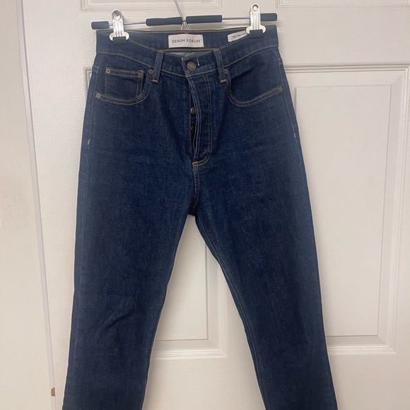 Aritzia’s Denim Forum Jeans - the Yoko High Rise Slim - Picture 2 of 4